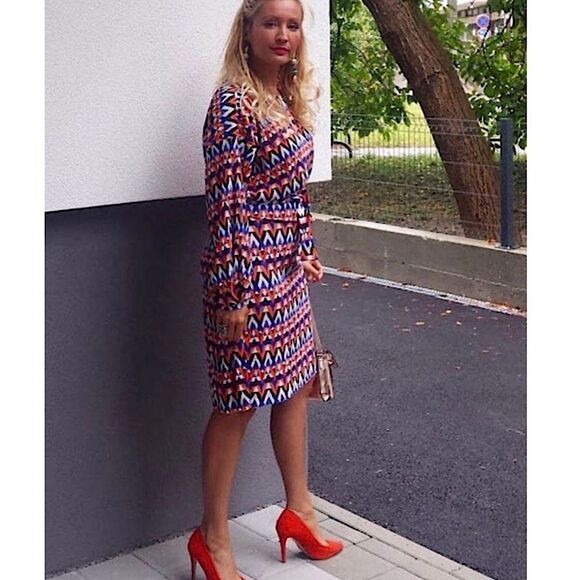 ZARA Dress Pleated Geometric Print Size M • BLOGGER FAVORITE • NEW WITH TAGS • - Picture 1 of 15